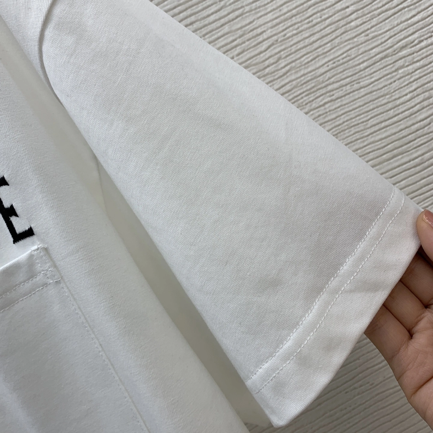 wg.luxury-- 8o5w5 embroidery oversized 2colour item:E-F044L2723-2H